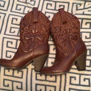 Cowboy boots